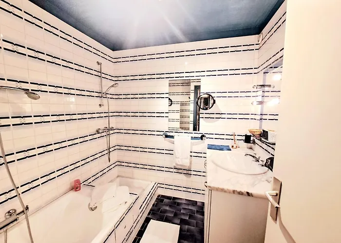 Monaco - Luxury Fantastic Sea View- 1 Bedroom شقة روكوبرُن كاب مارتي